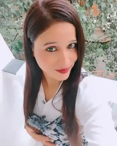 Call Girls Lajpat Nagar